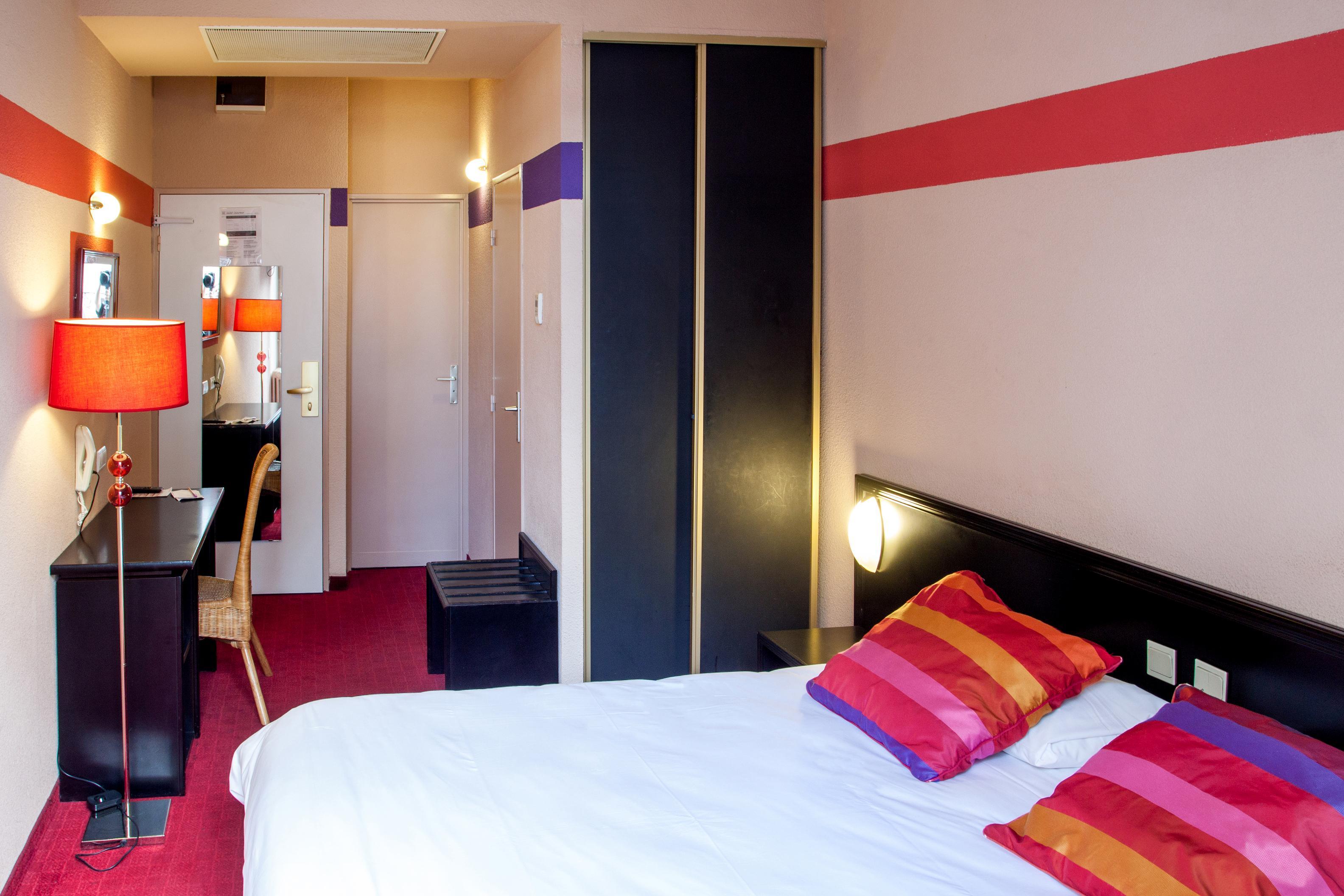Hotel Saint Sauveur 3*