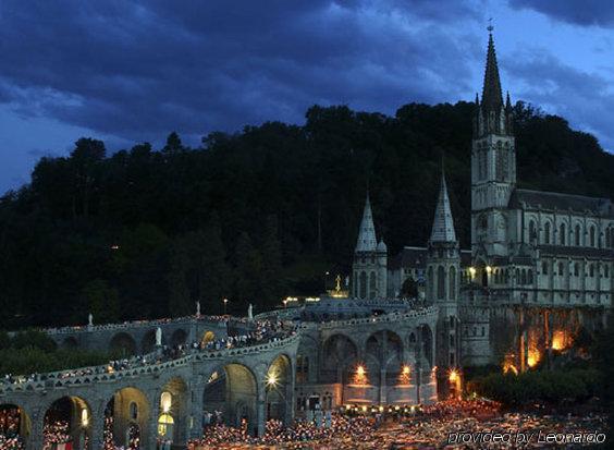 Saint Sauveur Lourdes